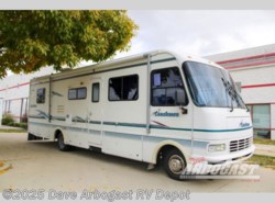 Used 1998 Coachmen Catalina 322QBXL available in Troy, Ohio