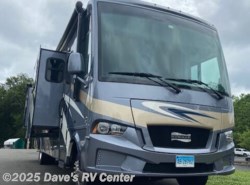 Used 2021 Newmar Bay Star 3315 available in Danbury, Connecticut
