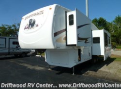 Used 2008 Forest River Silverback 30LRL available in Clermont, New Jersey