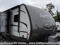 Used 2015 Coachmen Apex 276BHSS available in Clermont, New Jersey