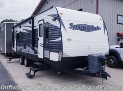 Used 2016 Keystone Springdale 271RL available in Clermont, New Jersey