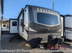 New 2025 Forest River Rockwood Ultra Lite 2906BS available in Clermont, New Jersey