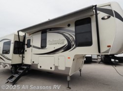 New 2019 Palomino Columbus Compass Series 298RLC available in Muskegon, Michigan