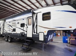New 2019 Palomino Puma Unleashed 351THSS available in Muskegon, Michigan