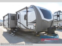 New 2019 Palomino Solaire Ultra Lite 314TSBH available in Kyle, Texas