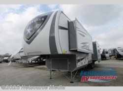 New 2019 Highland Ridge Silverstar SF384RLS available in Kyle, Texas