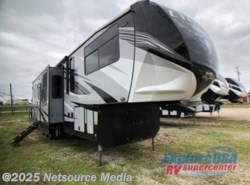 New 2021 Heartland Cyclone 4006 available in Kyle, Texas
