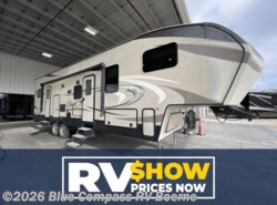 Used 2018 Keystone Cougar Half-Ton Series 326SRX available in Boerne, Texas
