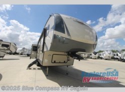 New 2019 Forest River Rockwood Signature Ultra Lite 8298WS available in Seguin, Texas