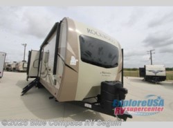 New 2019 Forest River Rockwood Signature Ultra Lite 8328BS available in Seguin, Texas