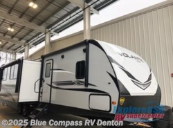 New 2020 CrossRoads Volante 33DB available in Denton, Texas