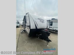 Used 2018 Highland Ridge Open Range Ultra Lite UT2410RL available in Denton, Texas