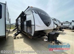 New 2021 Cruiser RV Twilight Signature TWS 3300 available in Denton, Texas