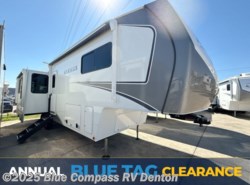 New 2026 Alliance RV Avenue 32RLS available in Denton, Texas