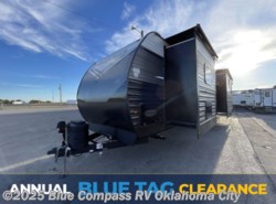 New 2026 CrossRoads Zinger 390DB available in Norman, Oklahoma