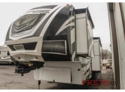 Used 2014 Dutchmen Voltage V3895 available in Souderton, Pennsylvania