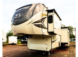 New 2020 Jayco North Point 377RLBH available in Souderton, Pennsylvania