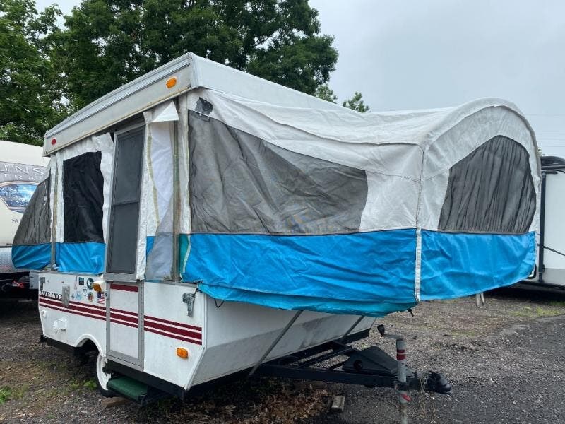 Used 1999 Viking Saga 1906 ST available in Souderton, Pennsylvania