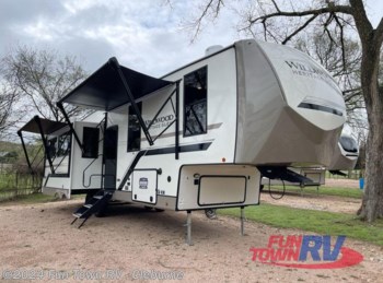 New 2024 Forest River Wildwood Heritage Glen 325RL available in Cleburne, Texas