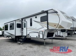 Used 2023 Prime Time Crusader 333BHT available in Cleburne, Texas
