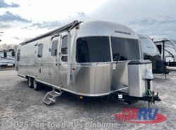 Used 2019 Airstream Classic 30RB available in Cleburne, Texas