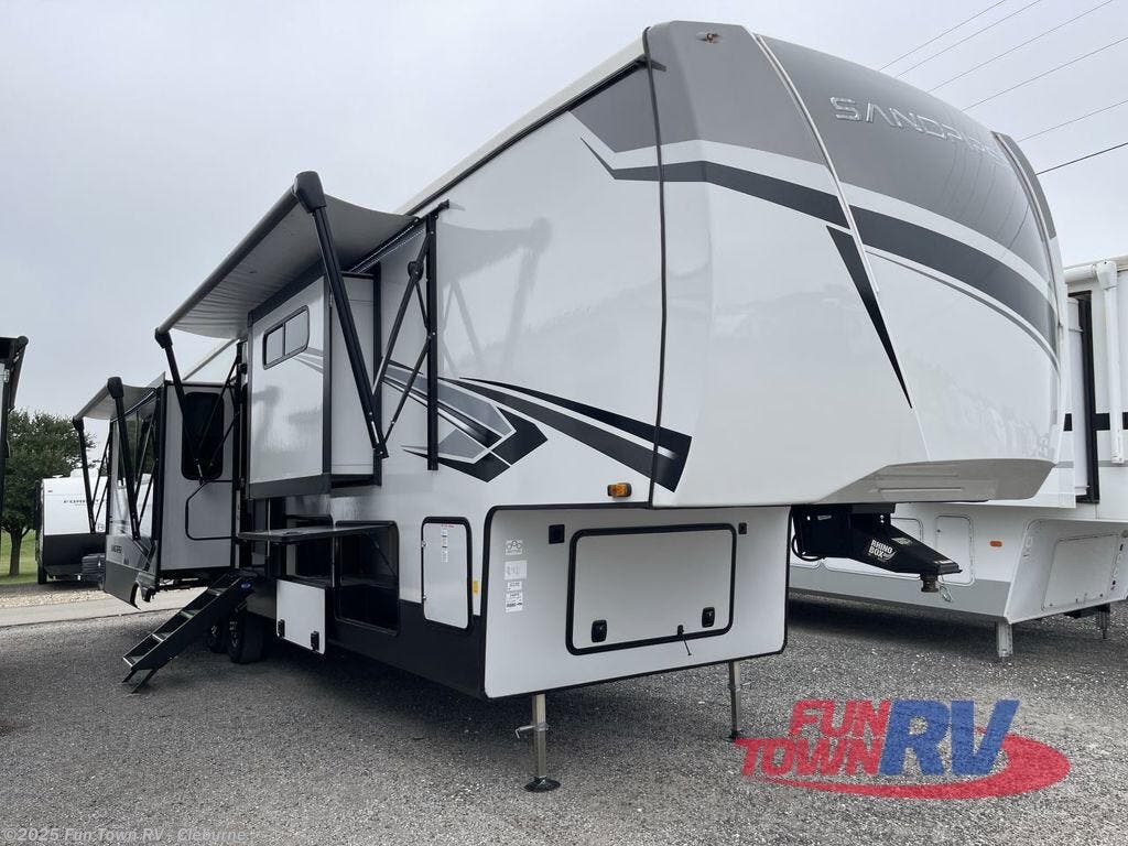 Used 2024 Forest River Sandpiper 3800RK available in Cleburne, Texas