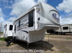 New 2021 Palomino Columbus 366RL available in Scott, Louisiana