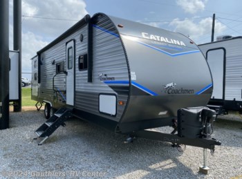 New 2022 Coachmen Catalina Legacy Edition 293QBCKLE available in Scott, Louisiana