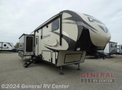 Used 2018 Prime Time Crusader 322RES available in Mount Clemens, Michigan