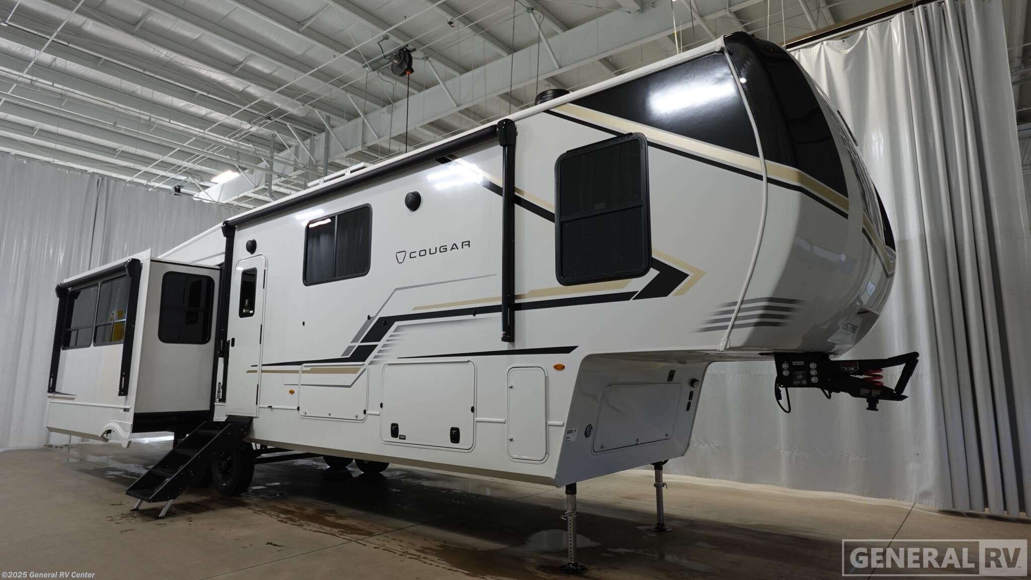 New 2026 Keystone Cougar 360MBI available in Mount Clemens, Michigan