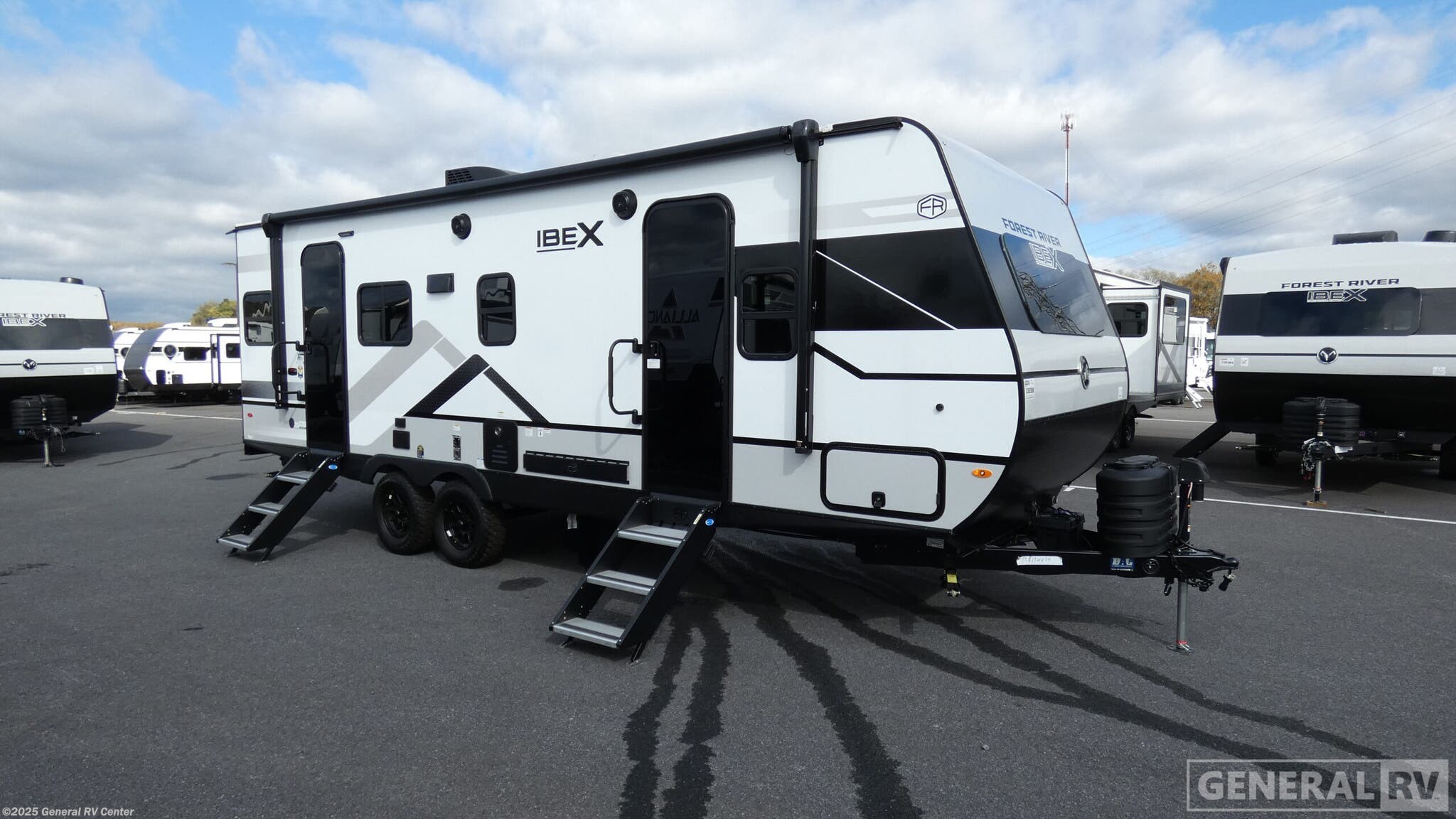 New 2026 Forest River IBEX 25RLSS available in Elizabethtown, Pennsylvania