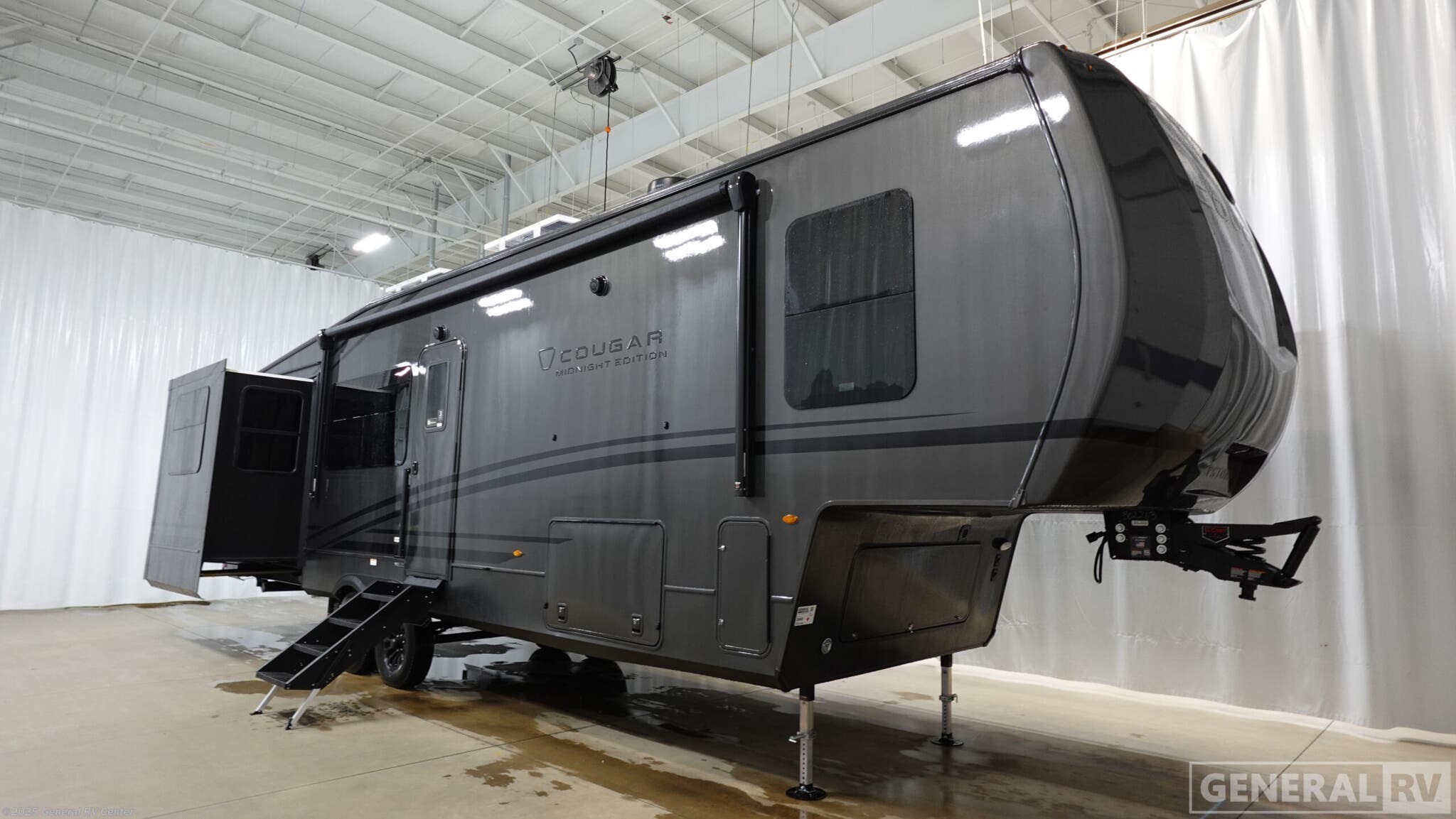 New 2026 Keystone Cougar 320RDS available in Wixom, Michigan