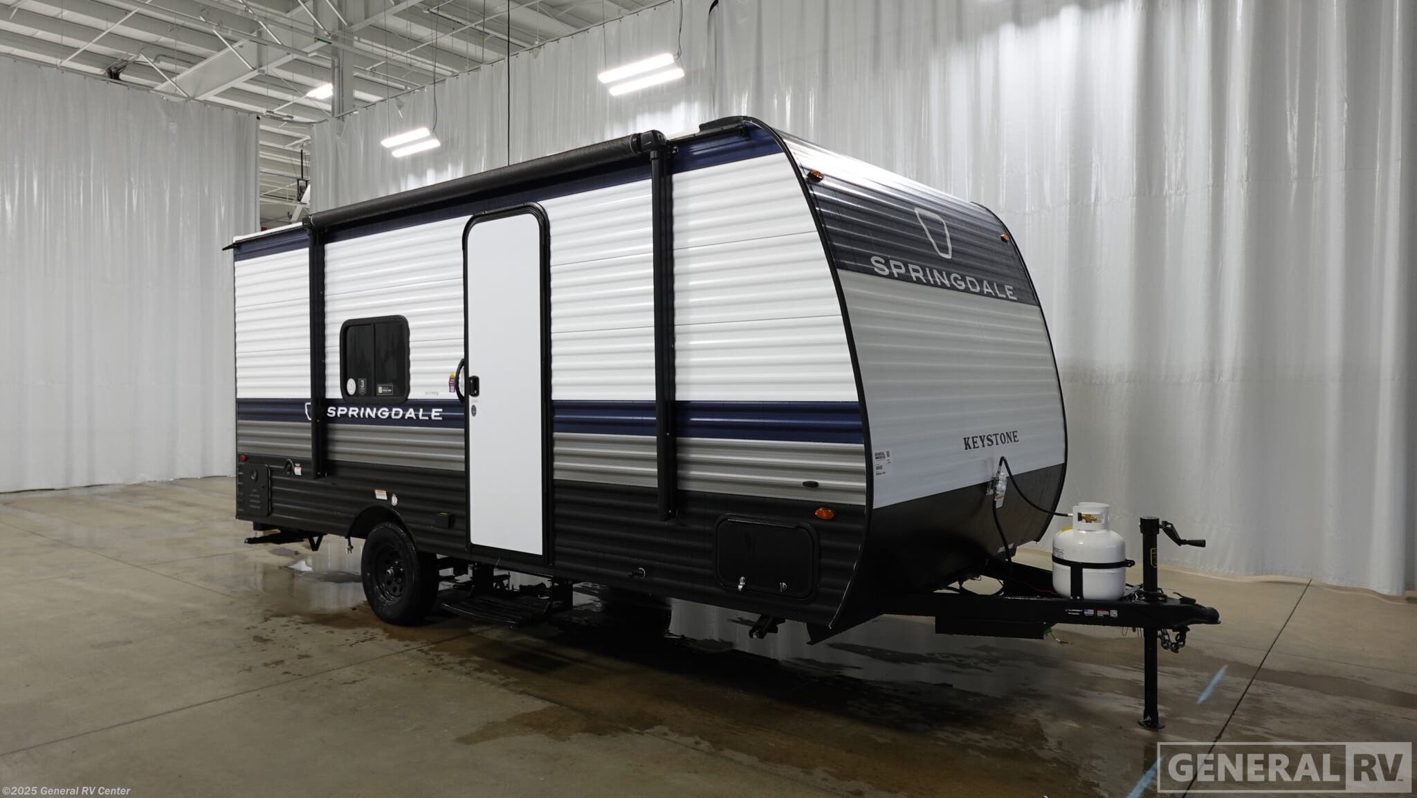 New 2026 Keystone Springdale 1700FQ available in Birch Run, Michigan