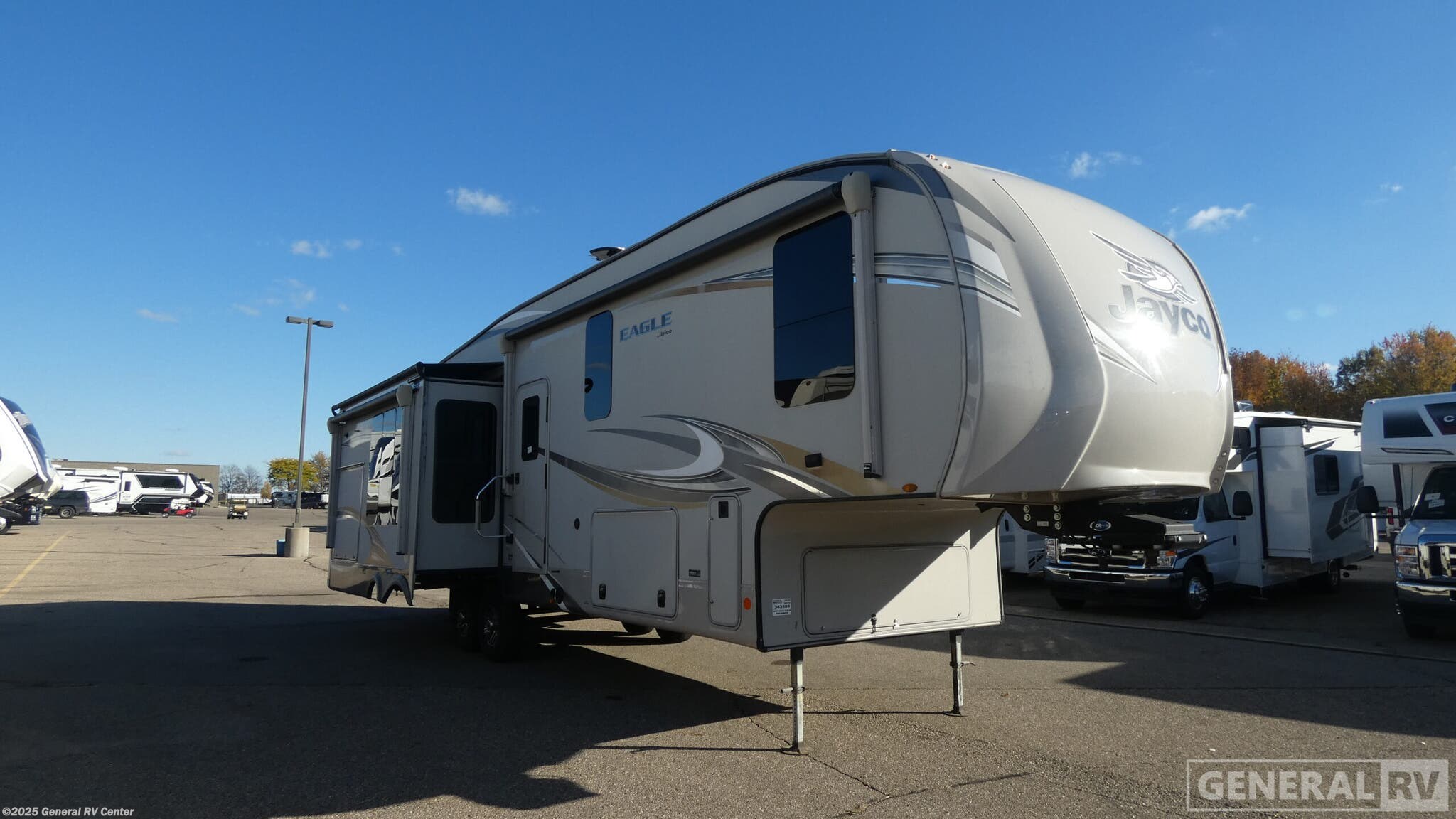 Used 2020 Jayco Eagle 317RLOK available in Birch Run, Michigan