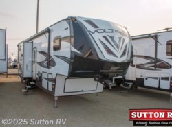 New 2018 Dutchmen Voltage 3305 available in Eugene, Oregon