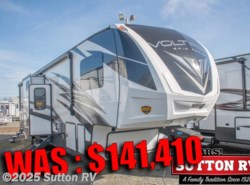 New 2018 Dutchmen Voltage Epic 4210 available in Eugene, Oregon