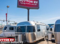 Used 2014 Airstream Flying Cloud 25FB available in Eugene, Oregon