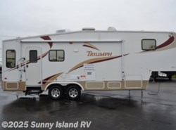Used 2004 Fleetwood Triumph 31-5G available in Rockford, Illinois