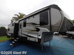 New 2020 Keystone Laredo available in Montclair, California
