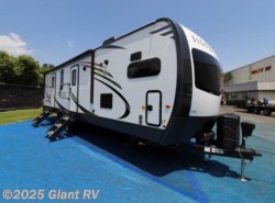 New 2020 Forest River Rockwood Signature available in Montclair, California