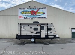 Used 2018 Coachmen Clipper 17BH available in Milford, Delaware