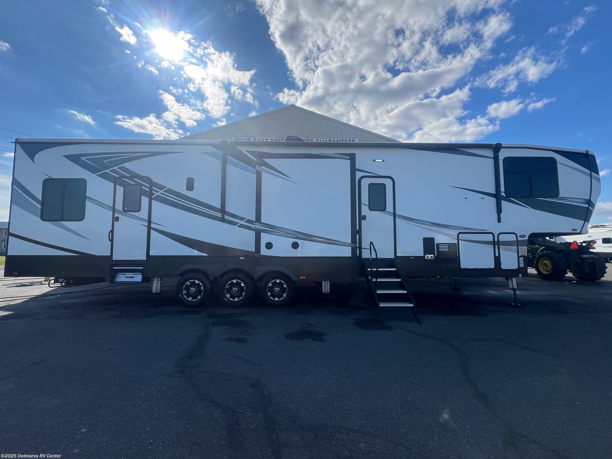 Used 2019 Heartland Road Warrior 413RW available in Milford, Delaware