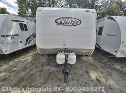Used 2014 Jayco Jay Flight Swift 267BHS available in East Lansing, Michigan