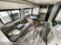 New 2025 Jayco Jay Flight SLX 262RLS available in Park City, Kansas