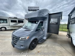 New 2025 Grand Design Lineage Series M 25FW available in Park City, Kansas