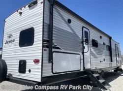 New 2025 Jayco Jay Flight SLX 330TBS available in Park City, Kansas