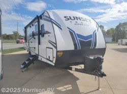 New 2021 CrossRoads Sunset Trail SS289QB available in Jefferson, Iowa
