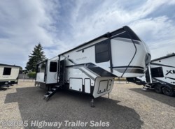 New 2025 Keystone Montana High Country 381TB available in Salem, Oregon