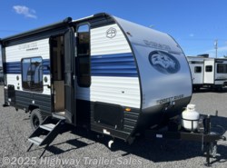 New 2026 Forest River Cherokee Wolf Pup 16FQW available in Salem, Oregon