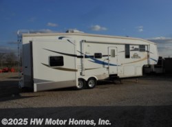 Used 2009 CrossRoads Kingston 34QB ** available in Canton, Michigan